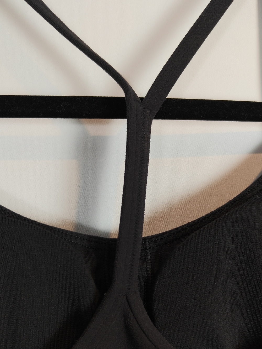 LULULEMON Flow Y Bra Nulu Light Support, B/C Cup in Black Size 4 - Picture 11 of 12